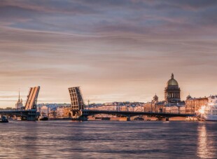 На Невском проспекте проведут капитальный ремонт зданий