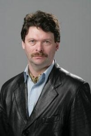 Владимир Изотов