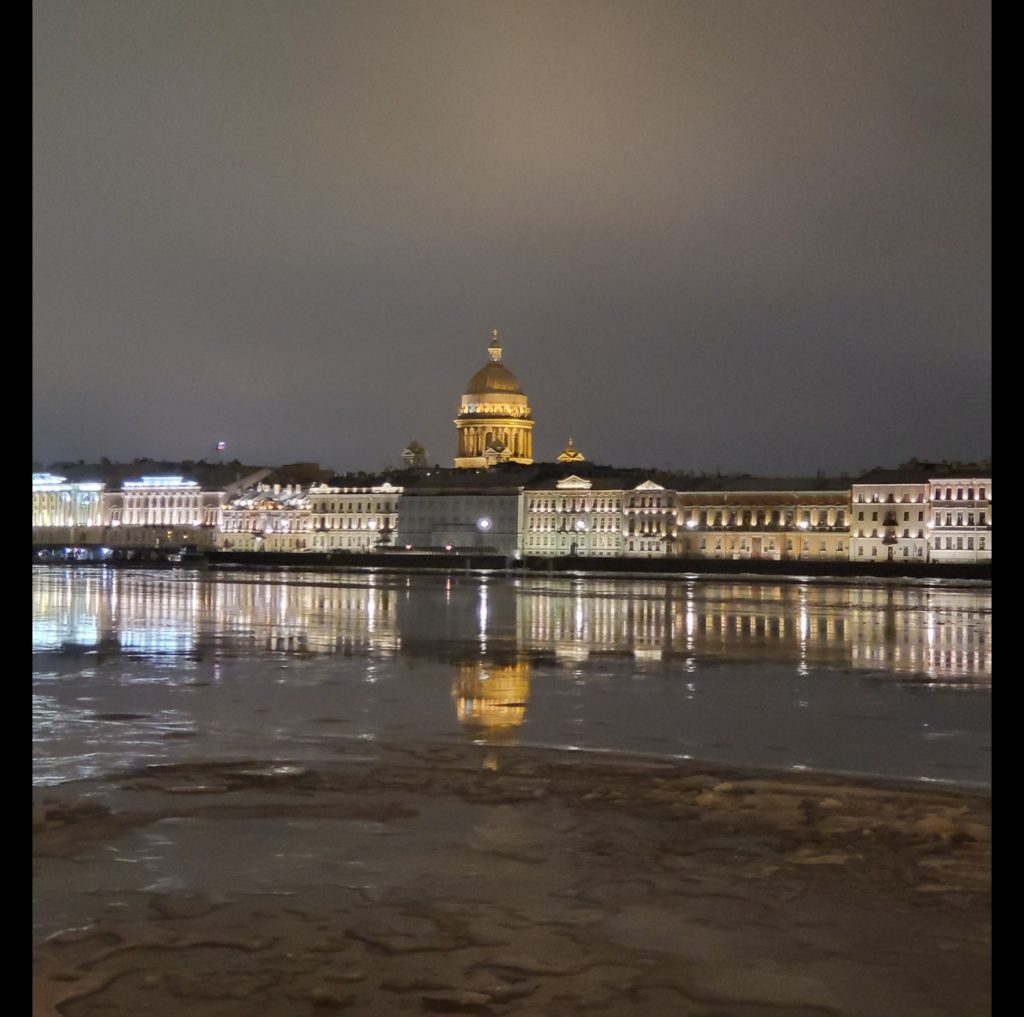 Строители тоже поэты: с днём рождения, любимый город